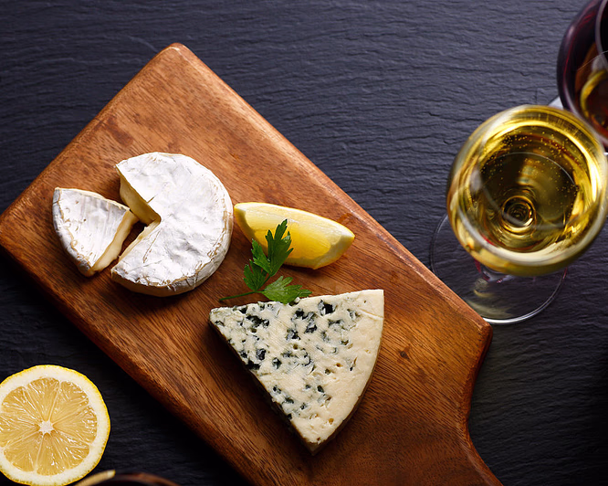 Vin- og ostekveld for to