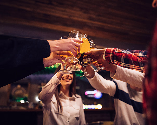 En kveld med håndverksøl for to