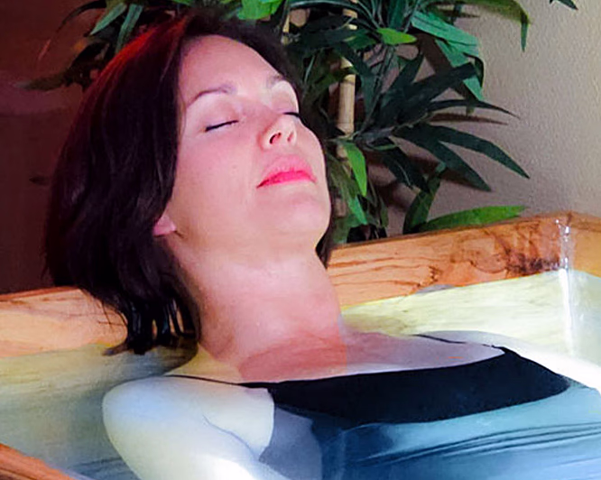 Floating, jacuzzi, sauna & isbad