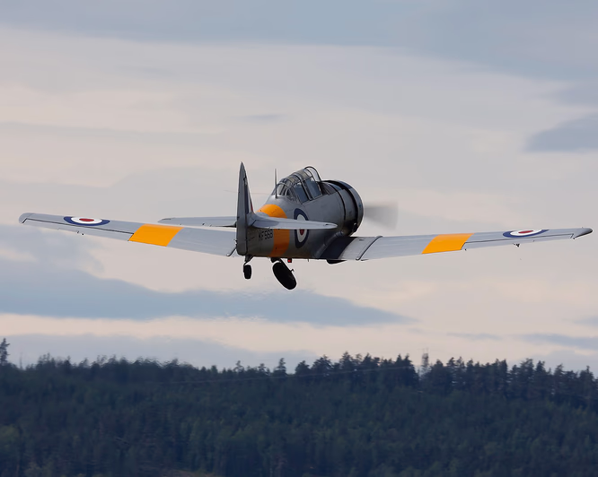 Flytur med Harvard veteranfly