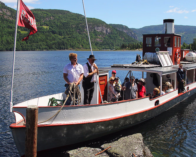 Cruisetur med dampskip