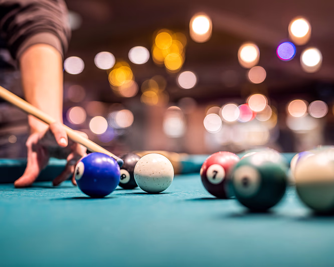 Biljard og pizza