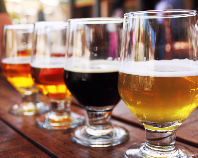 Ølsmaking på craftpub for to