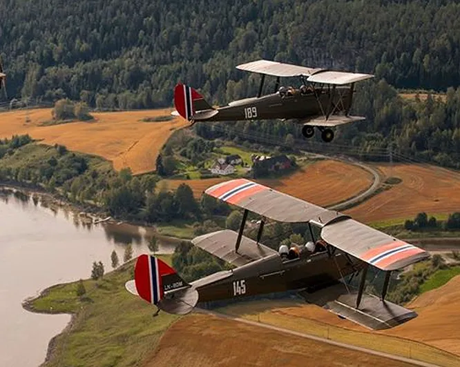 Opplevelsesflyving med Tiger Moth