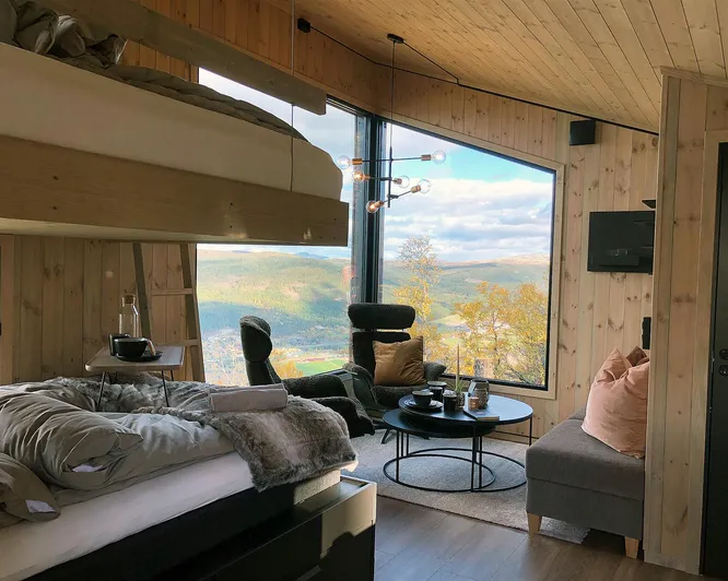 Natt i fjelltopphytte