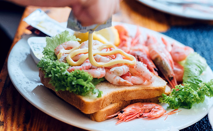 Fjordcruise med rekebuffet