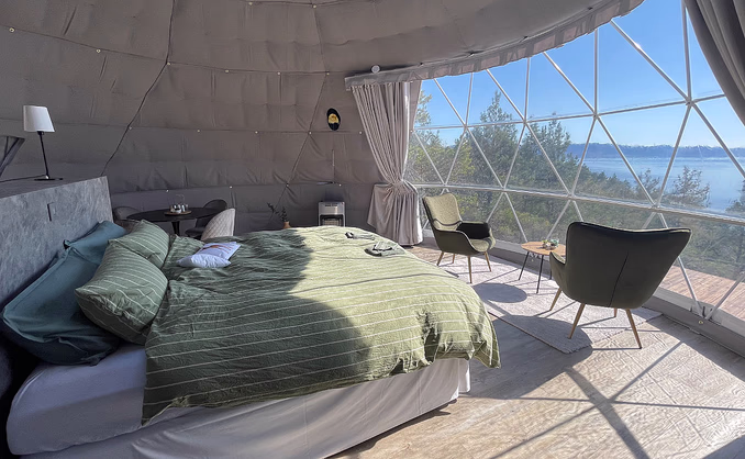 Dome Glamping