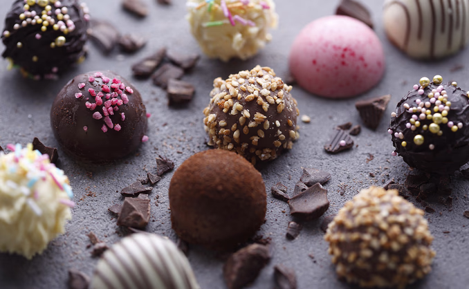 Smykker, sips & sjokolade