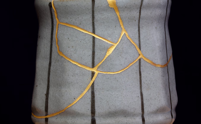 Lag Kintsugi gullkeramikk