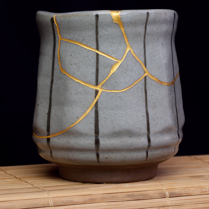 Lag Kintsugi gullkeramikk