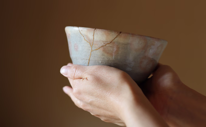 Lag Kintsugi gullkeramikk