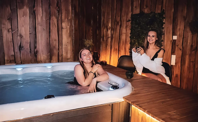 Spa, jacuzzi & badstue for to