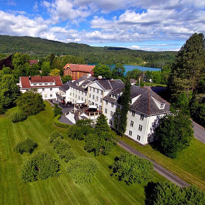 Herregårdsopphold og alpakkavandring