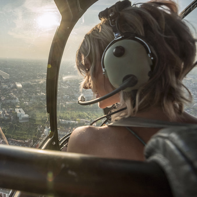 Introduksjon til helikopterflyging for tre