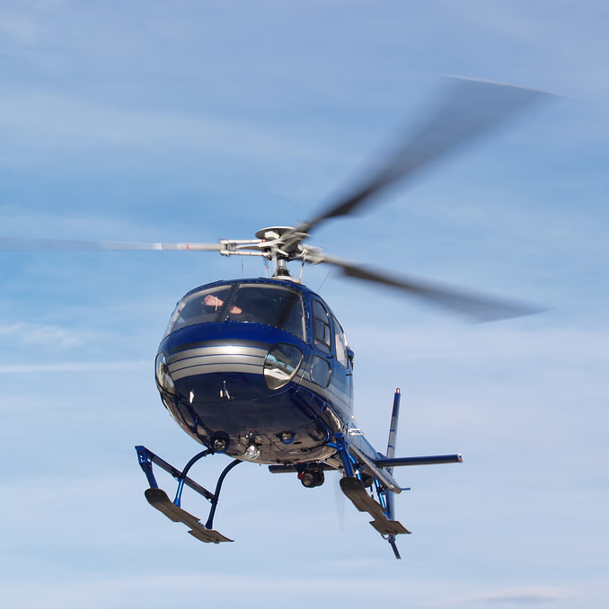 Introduksjon til helikopterflyging for tre