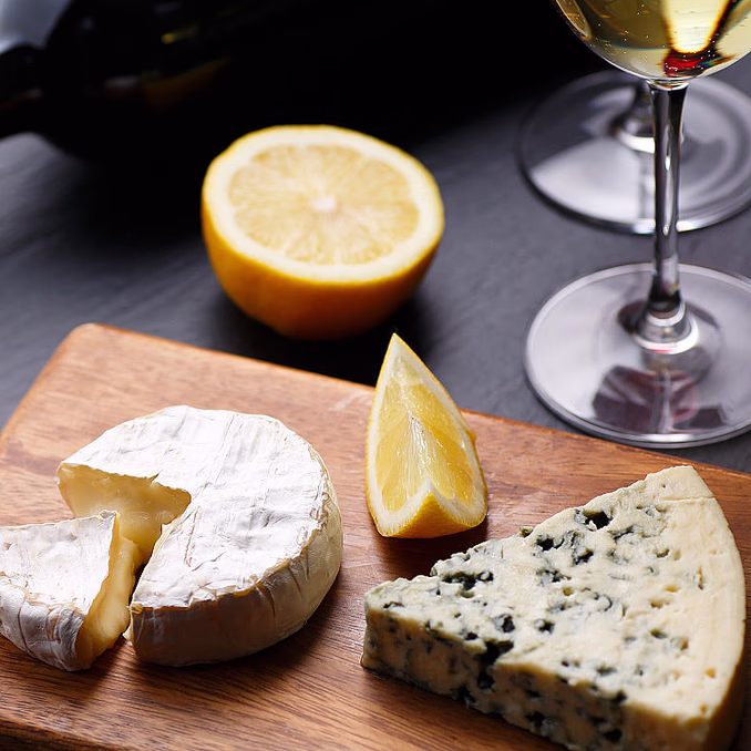 Vin- og ostekveld for to