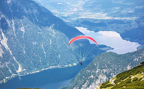 Paragliding tandem