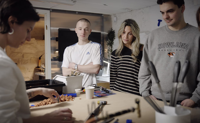 Date på smykkeverkstedet