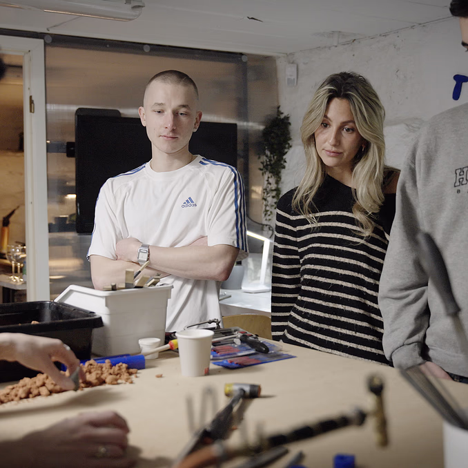 Date på smykkeverkstedet