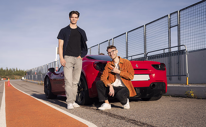 Kjør Ferrari på racerbane