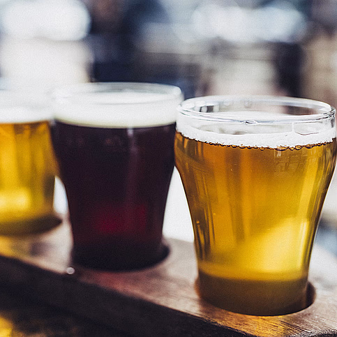 En kveld med håndverksøl for to