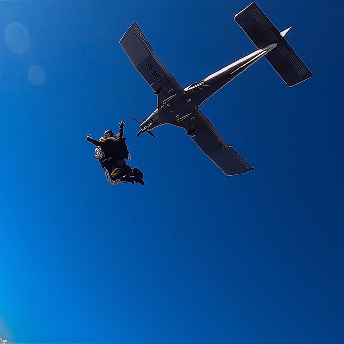 Tandem fallskjermhopp