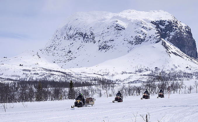 Snøscootersafari for to heldag