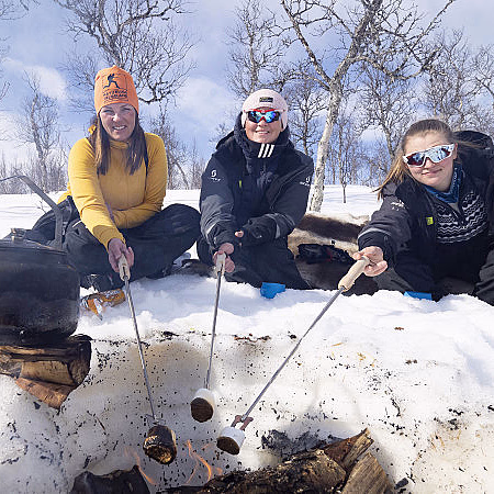 Snøscootersafari for to heldag