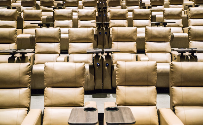 VIP Kino med popcorn og brus