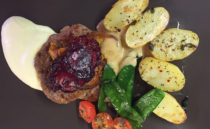 Overnatting, dresin, treretters og ølsmaking