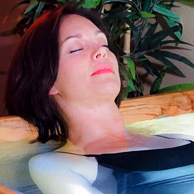 Floating, jacuzzi, sauna & isbad