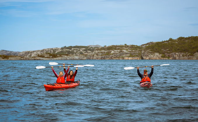 Guidet kajakktur i Øygarden skjærgård