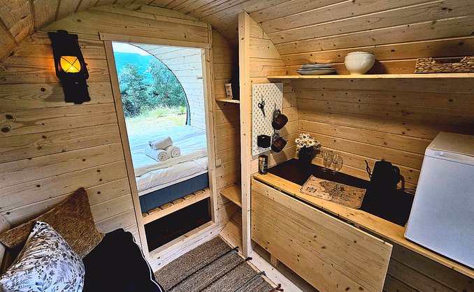 Hobbit Cabin