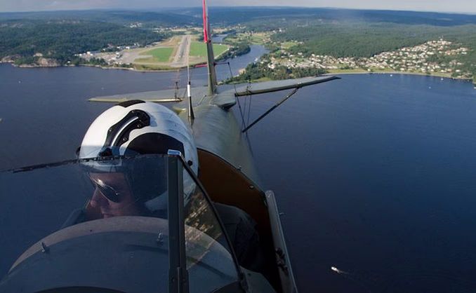 Opplevelsesflyving med Tiger Moth
