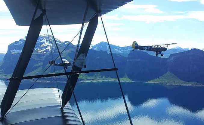 Opplevelsesflyving med Tiger Moth