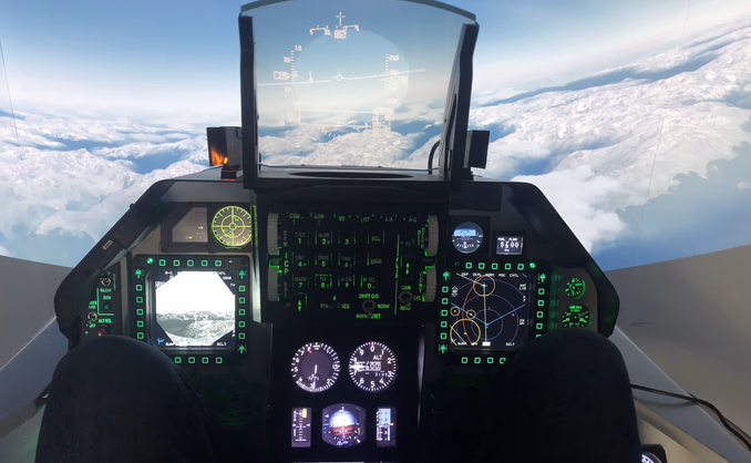 Virtuell F-16 pilot for en dag