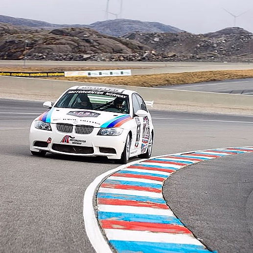 Kjør BMW på racerbane