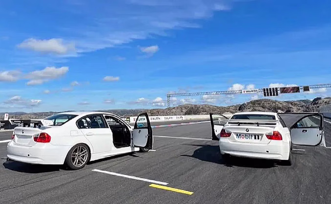 Kjør BMW på racerbane