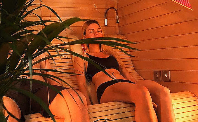 Floating med IR Sauna