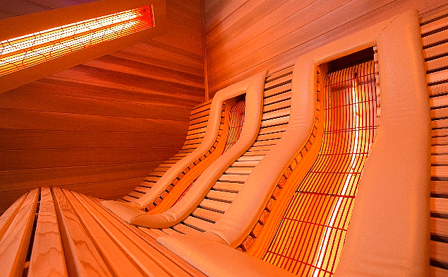 Floating med IR Sauna