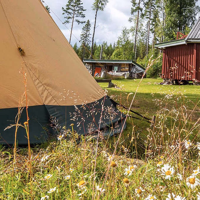 Overnatting i lavvo