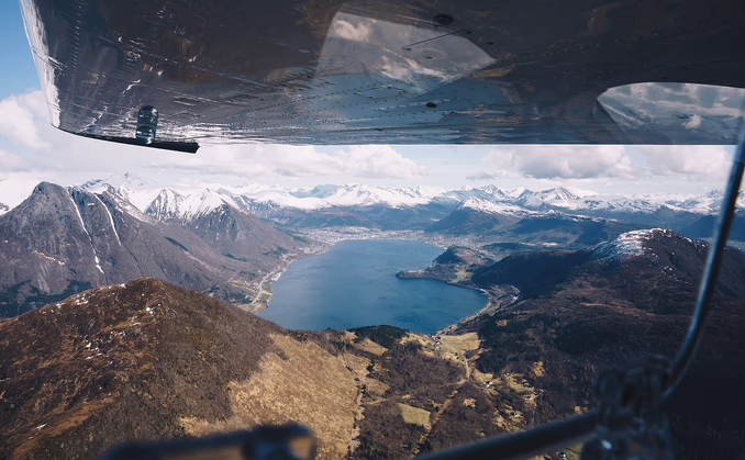 Rundflyging og introduksjonstur deluxe
