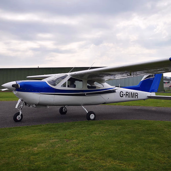 Rundflyging og introduksjonstur deluxe