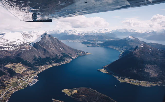 Rundflyging og introduksjonstur