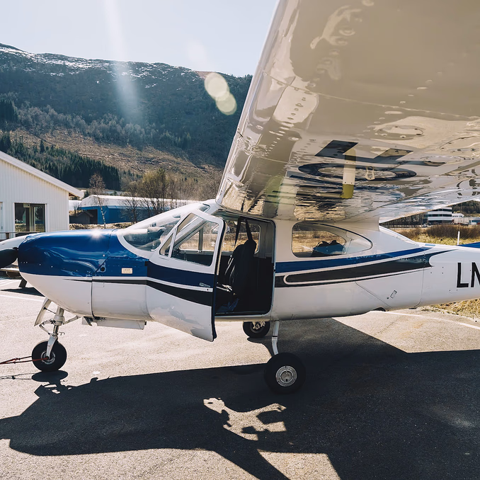 Rundflyging og introduksjonstur