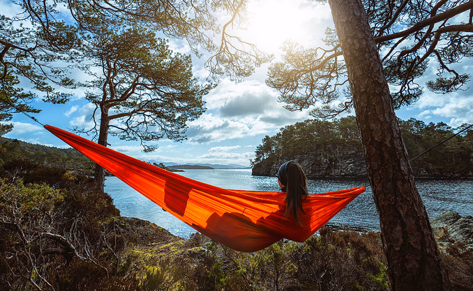 Hengekøyeglamping