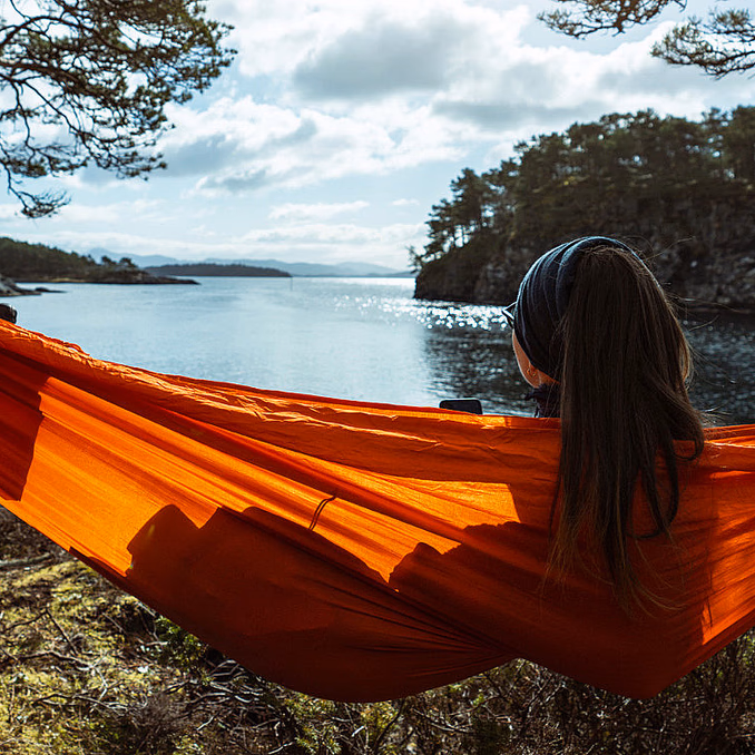 Hengekøyeglamping