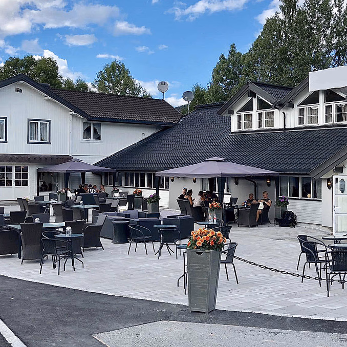 Dresinopplevelse med hotell