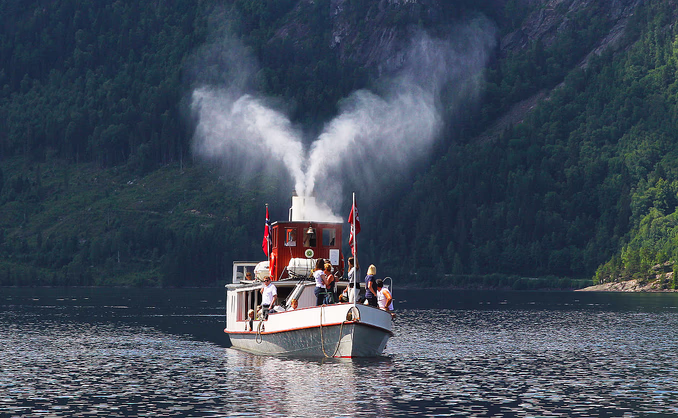 Cruisetur med dampskip