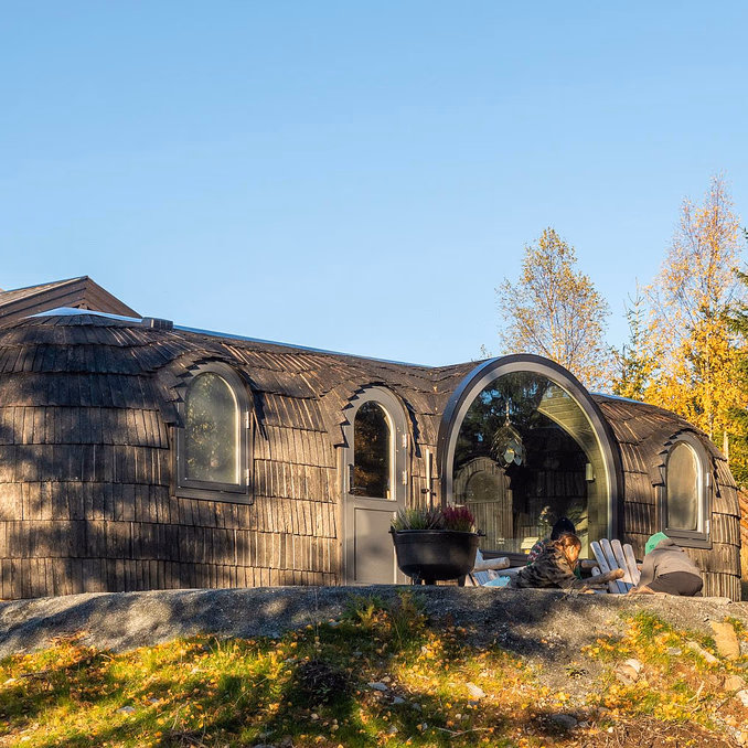 Overnatting i Igloohut
